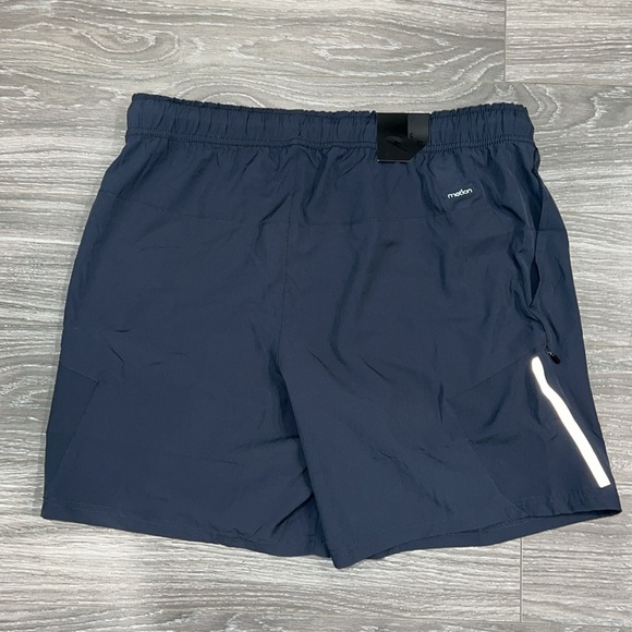 Motion workout shorts. Size L. NWT - Picture 4 of 4